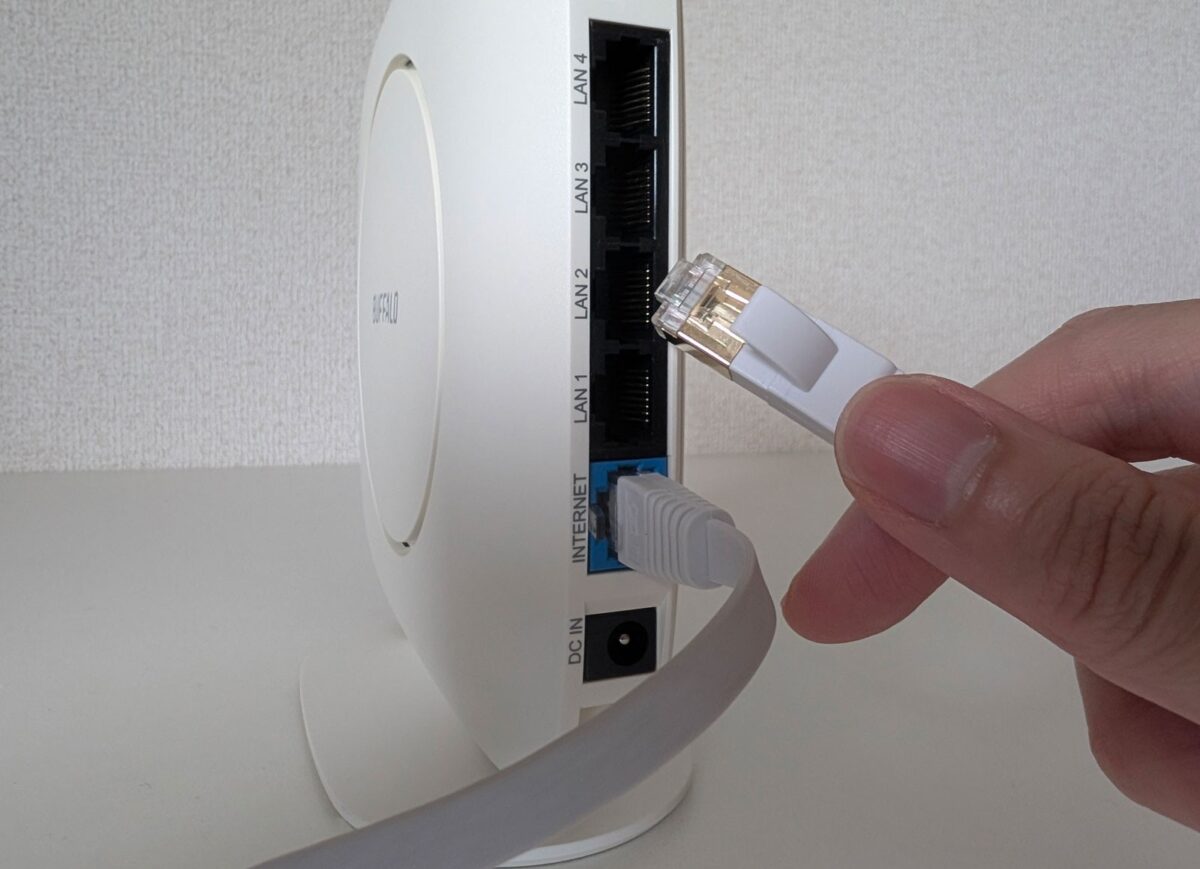 ルーターのLANポートの写真
